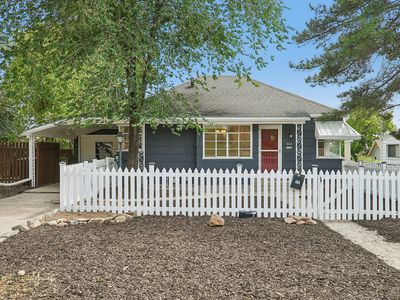 464 E 10th Ave N