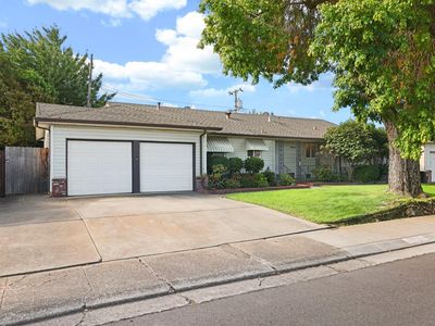 Property at 2958 Elmwood Ave, Stockton, CA