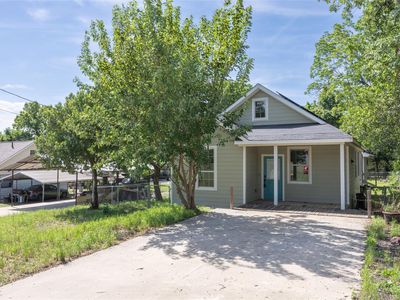 205 E 2nd St