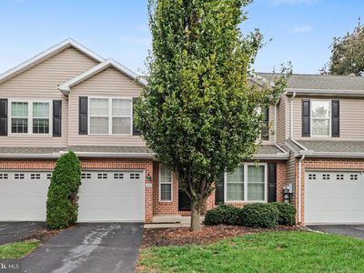 24 Parkside Dr