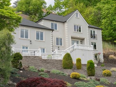 207 Eileen Dr