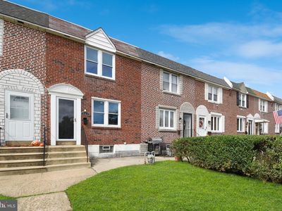 Property at 732 Crescent Dr, Glenolden, PA