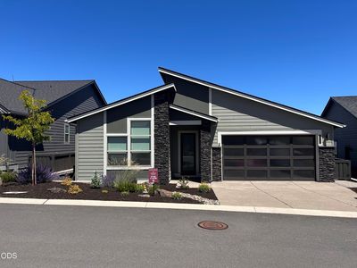 3038 NW Butte View Dr