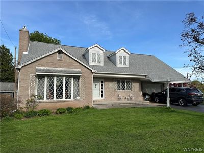 16 Davison Rd