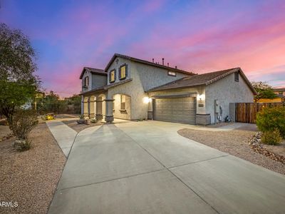 2434 W Sienna Bouquet Place