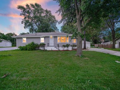 1519 N Cline Ave