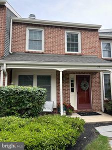 77 Abrams Ln