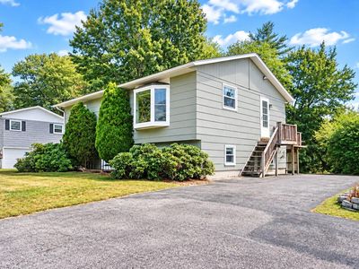 156 Greenwood Lane