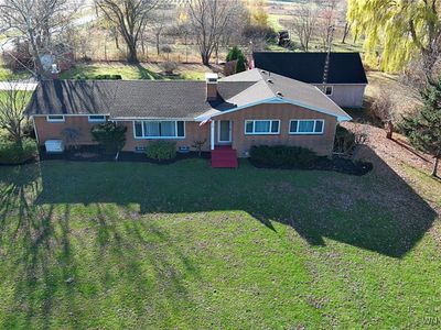 Property at 2000 Maple Rd, Wilson, NY