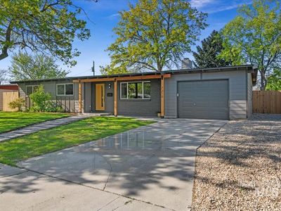 7210 W Brentwood Dr