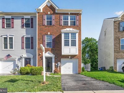 833 Blossom Dr