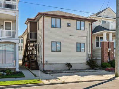 1145 West Ave #1