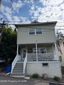 9 Adams St