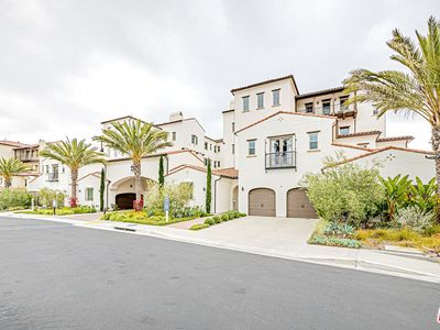 8900 Los Coyotes Ct #430