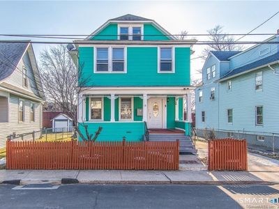 18 Lawrence Street
