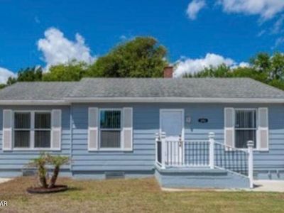 243 N Peninsula Dr