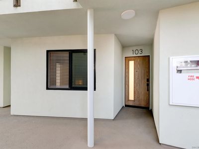 4909 Orchard Ave Unit 103