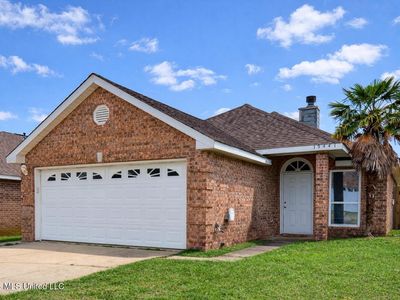 19441 W Lake Village Dr