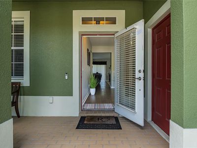 2317 CROSSTON CIRCLE