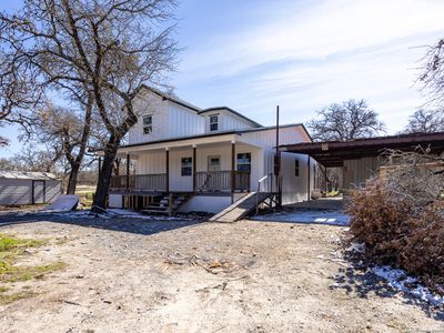 625 CAPOTE OAKS DR