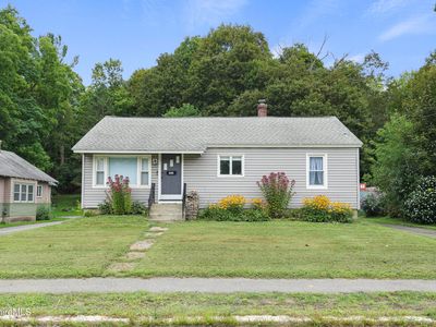 582 W Housatonic St