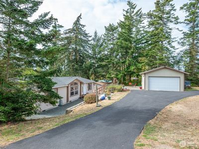 819 Gabrielson Road
