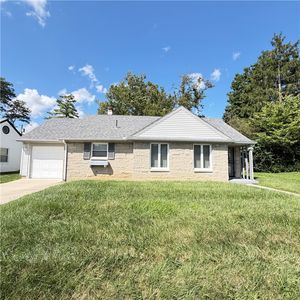 Property at 1415 Chadwick Dr, Dayton, OH