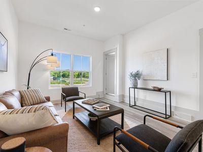 903 Harper Lndg