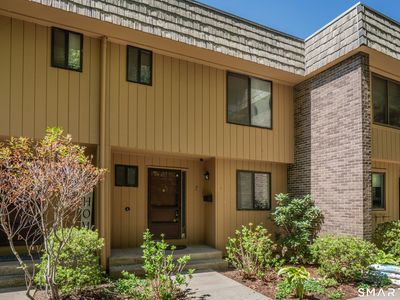7 Great Oak Court #7