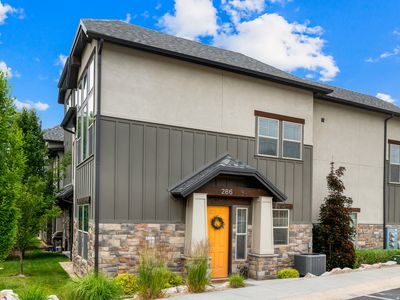 286 E Sandy Sage Way