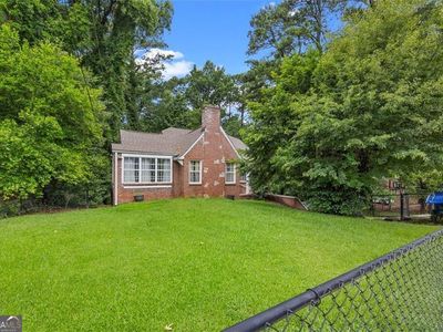 648 Hamilton E Holmes Dr NW