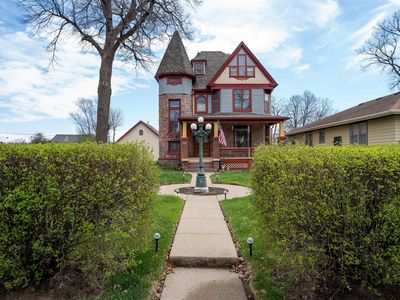 Property at 2216 Jackson St, Sioux City, IA