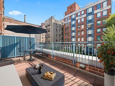 404 E 76th St APT 2O