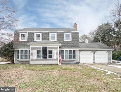 211 Queen Anne Club Dr