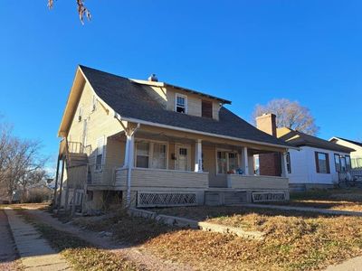 335 Lake St