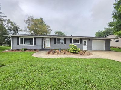 523 Schneider STREET