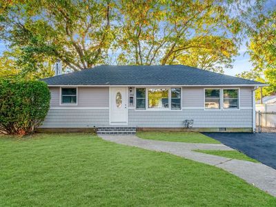 1352 Potter Boulevard