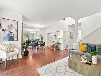1 Banstead Pl
