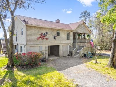 1166 Crystal Springs Rd SE