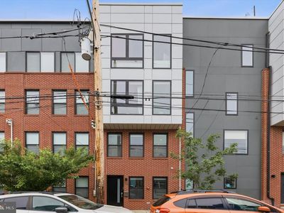 1732 N Hancock St