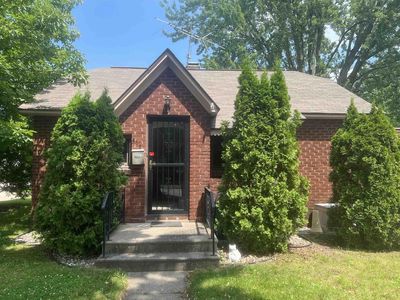 516 West WAUSAU AVENUE