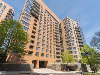 2001 15th St N APT 720