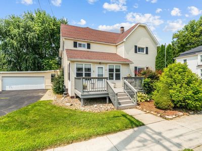 240 Peru St