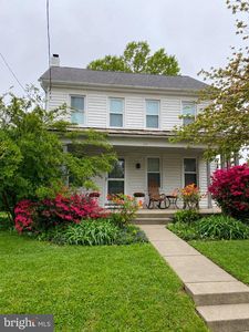 36 E Cottage Ave