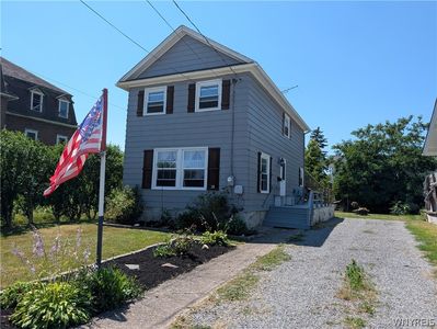 Property at 26 Vernon St, Middleport, NY