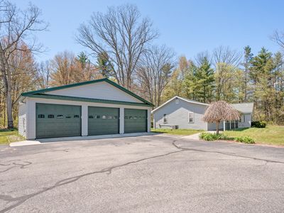 19077 Twelve Mile Rd