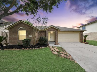 23127 N Waterlake Dr
